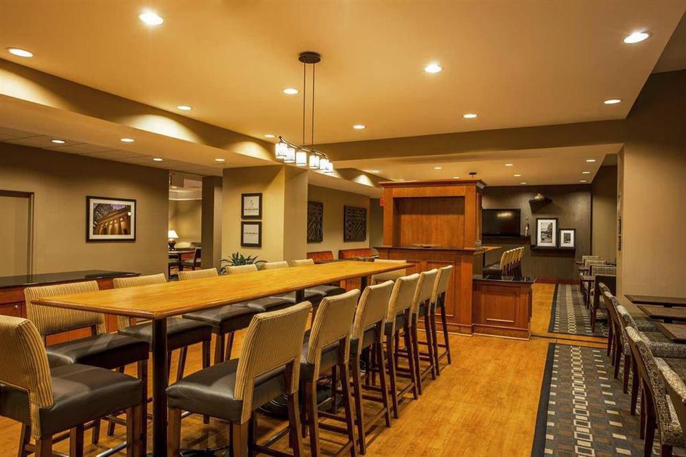 Hampton Inn New York - Laguardia Airport Εστιατόριο φωτογραφία