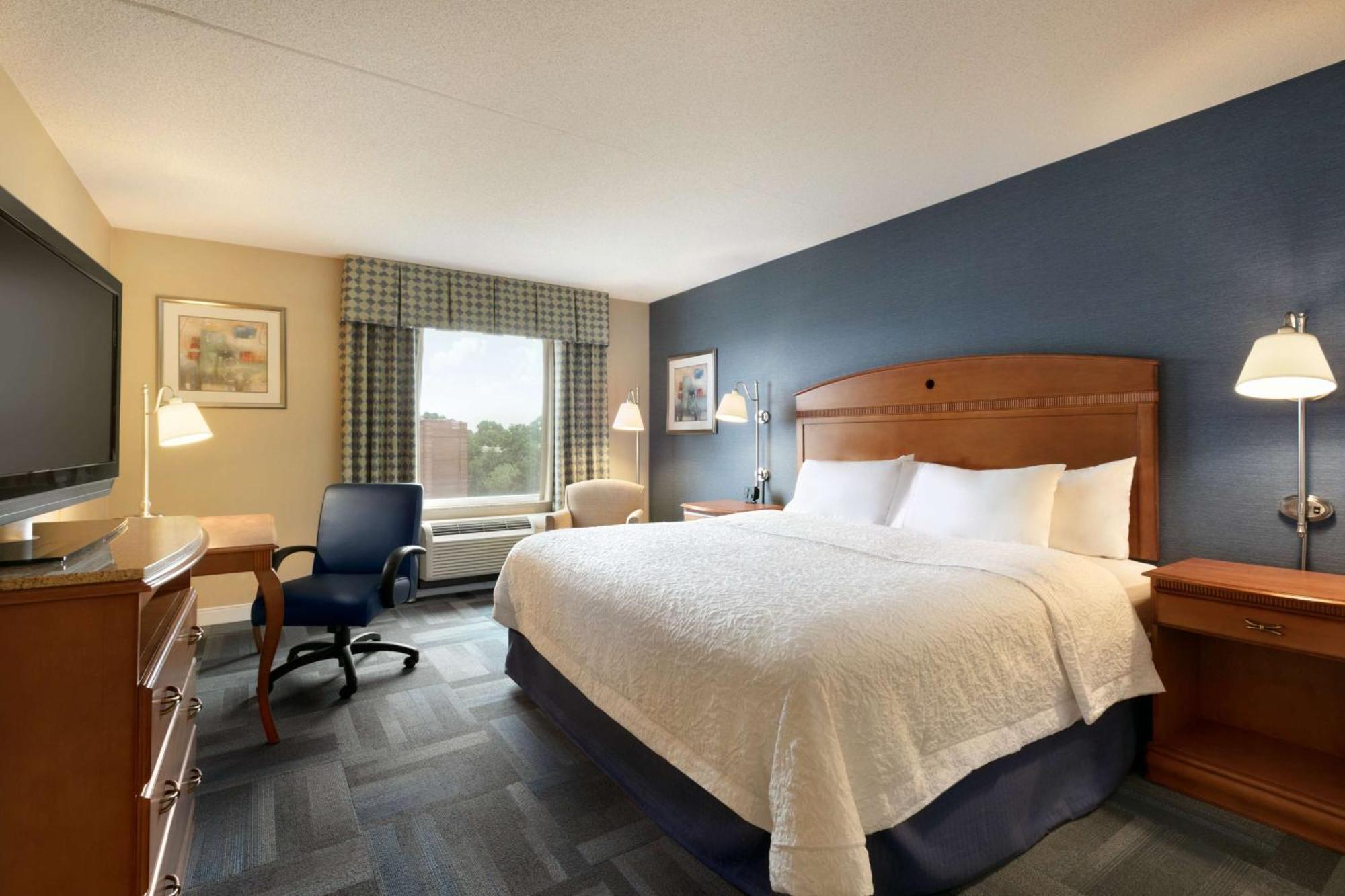 Hampton Inn New York - Laguardia Airport Εξωτερικό φωτογραφία