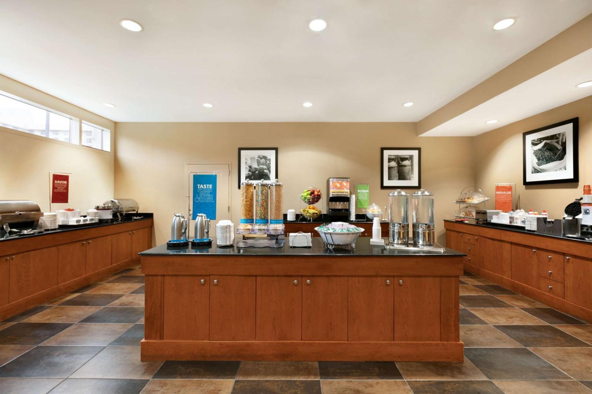 Hampton Inn New York - Laguardia Airport Εξωτερικό φωτογραφία